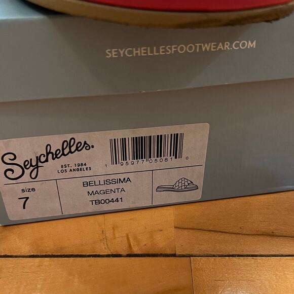 Seychelles Bellissima Pink Magenta Puffy Leather Slides Size 7 - Picture 2 of 6